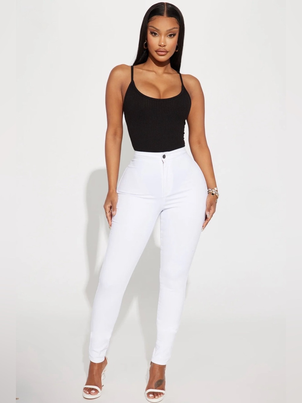 FashionNova High Waisted White Jeans, High Rise, Size 11